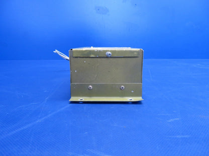 Cessna 421 Terminal Box P/N 353-19-10-386 (0726-457)4