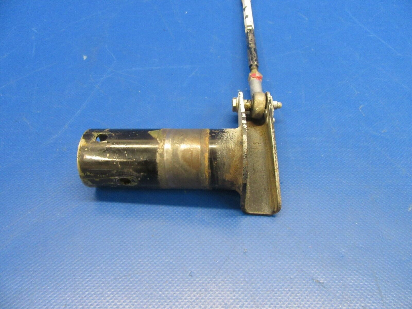 Piper PA-34-200T Flap Torque Tube & Rod Assy RH P/N 62727-01 (1119-199)