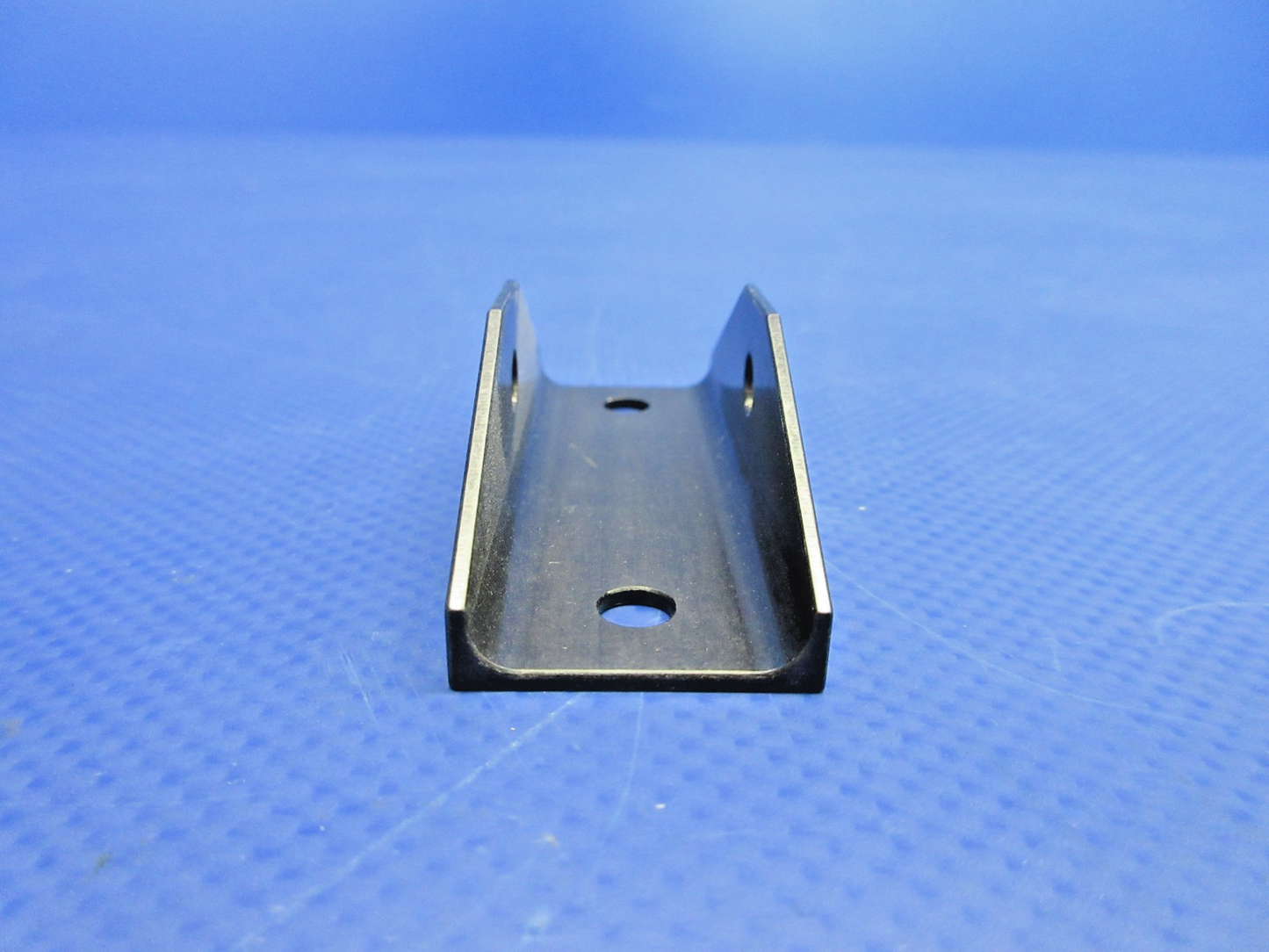 Cirrus SR20 / SR22 Master Cylinder Mount Bracket 11479-002 LOT OF 5 (0326-1007)8