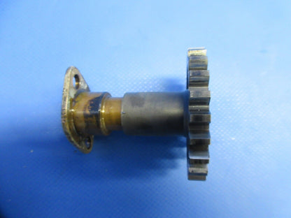 Continental E-225 Accessory Drive Idler Gear & Shaft P/N 352014 (0824-892)