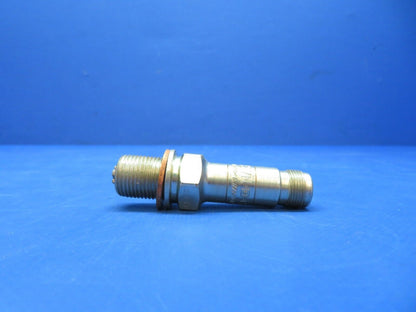 Champion REB37N SPARK PLUG NEW OLD STOCK LOT OF 2 (0923-553)