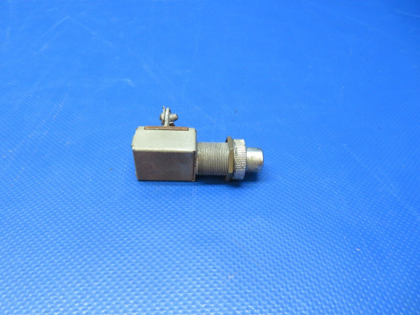 Champion 7ECA Citabria Starter Button P/N 1-8980 TESTED (1024-102)