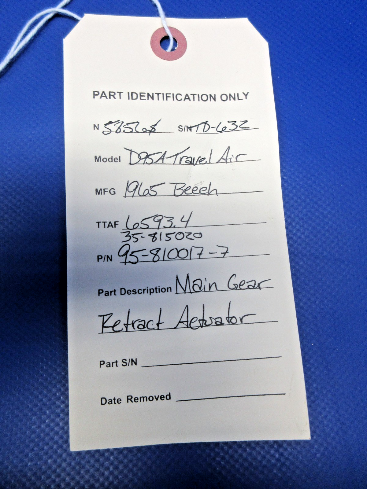 Beech 95 / D95A Travel Air Main Gear Retract Actuator P/N 95-810017-7 (0326-846)14