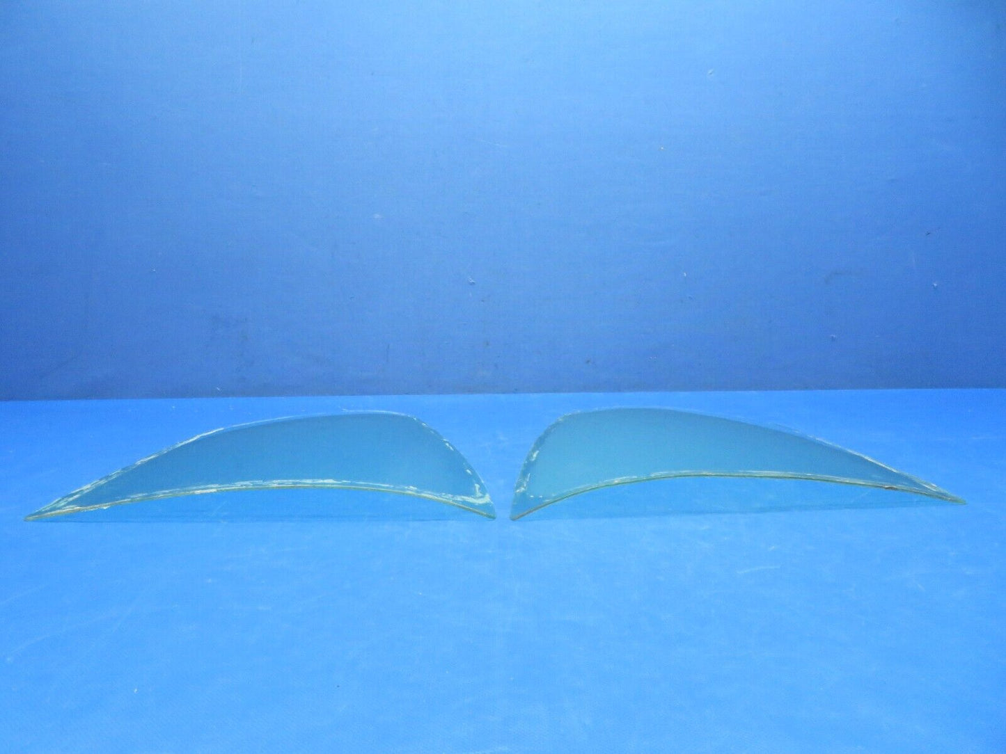 Mooney M20E Rear LH & RH Window Green Tint 1/8" Thick P/N GLA2122 (0524-131)