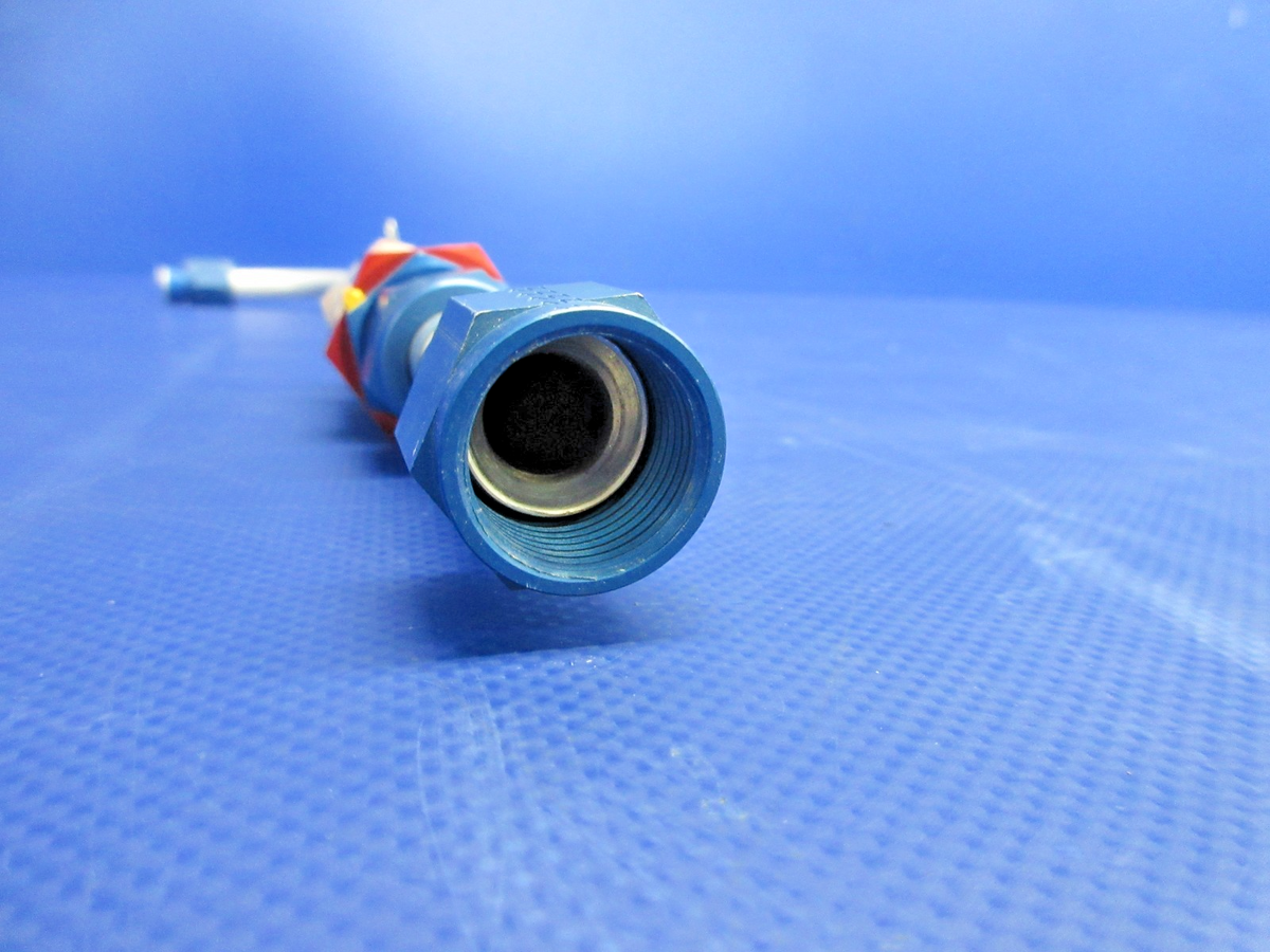 Cirrus SR22 Fuel Check Valve & Lines LH & RH P/N 340100, 17980-001 (0926-797)15