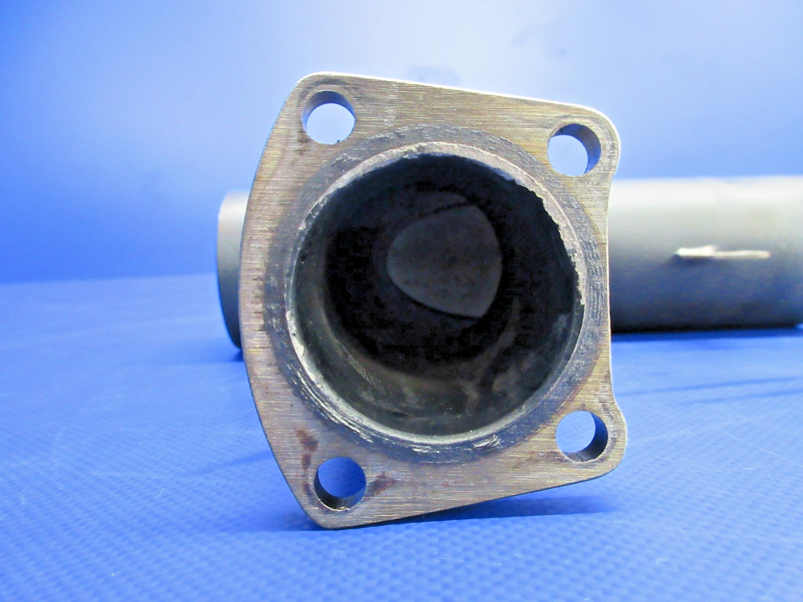 Cessna 310 / 310I Center LH Exhaust Riser P/N 0850600-154 (0326-945)6