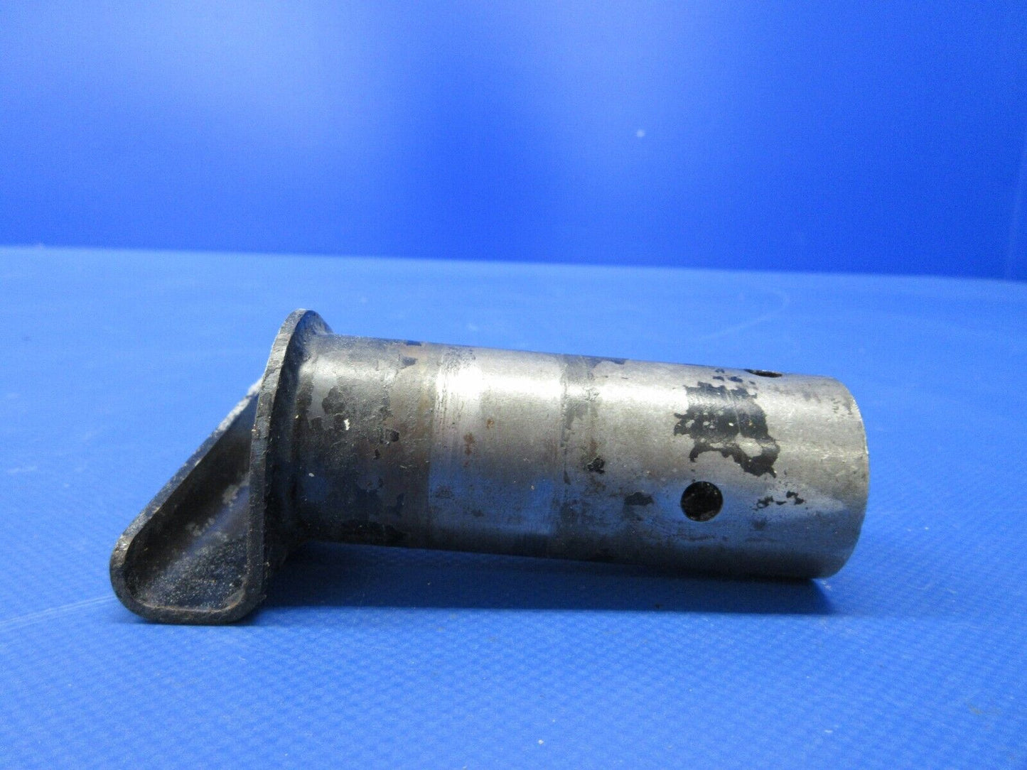 Piper PA-34-200T Seneca II Flap Torque Tube & Rod Assy LH  62764-00 (0524-1232)