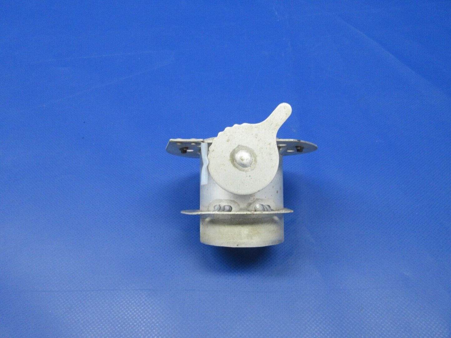 Piper Cabin Air Vent LH P/N 68416-00 (0324-1328)