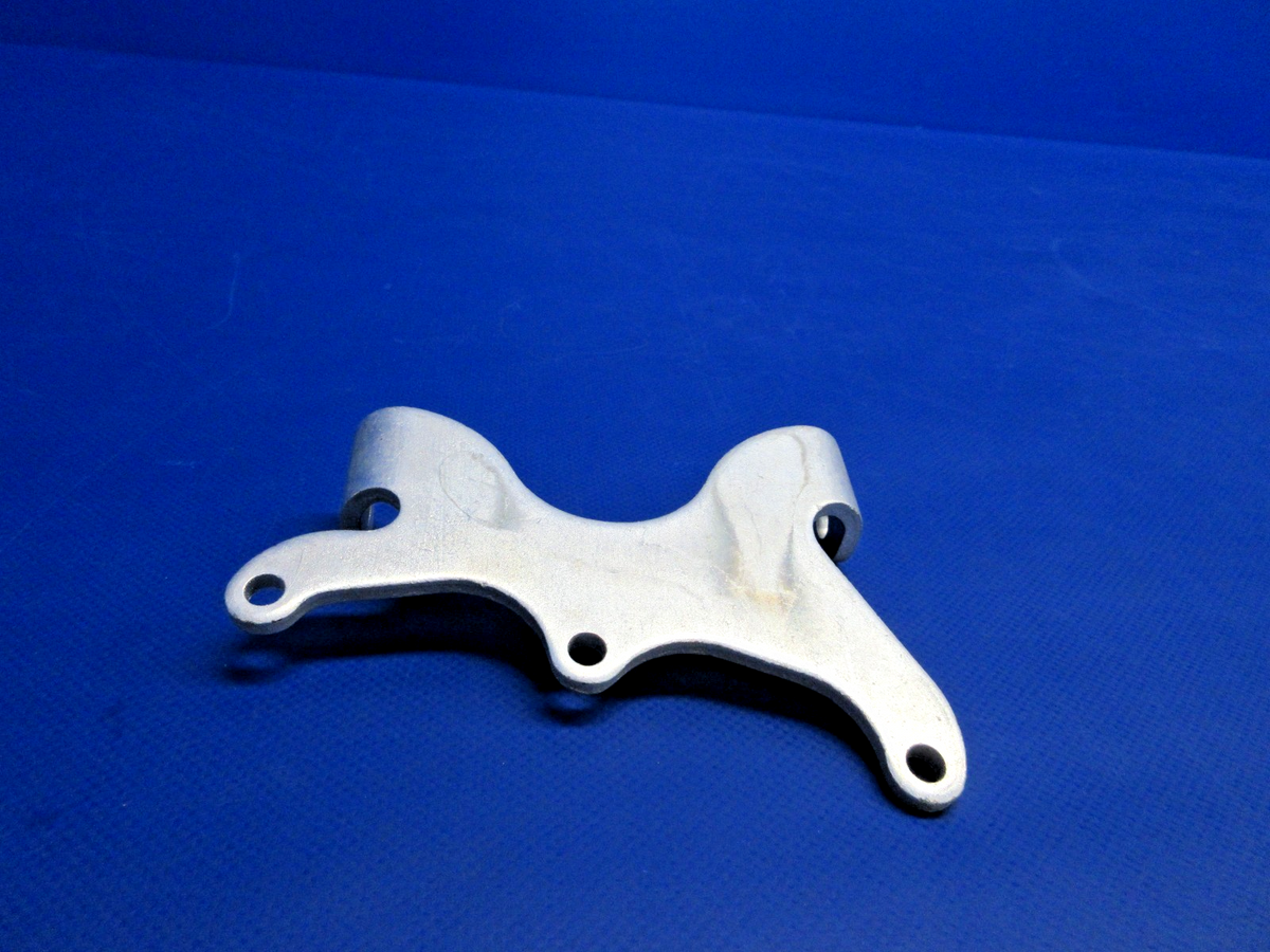Lycoming Generator Bracket P/N 69113 NOS (0926-746)2