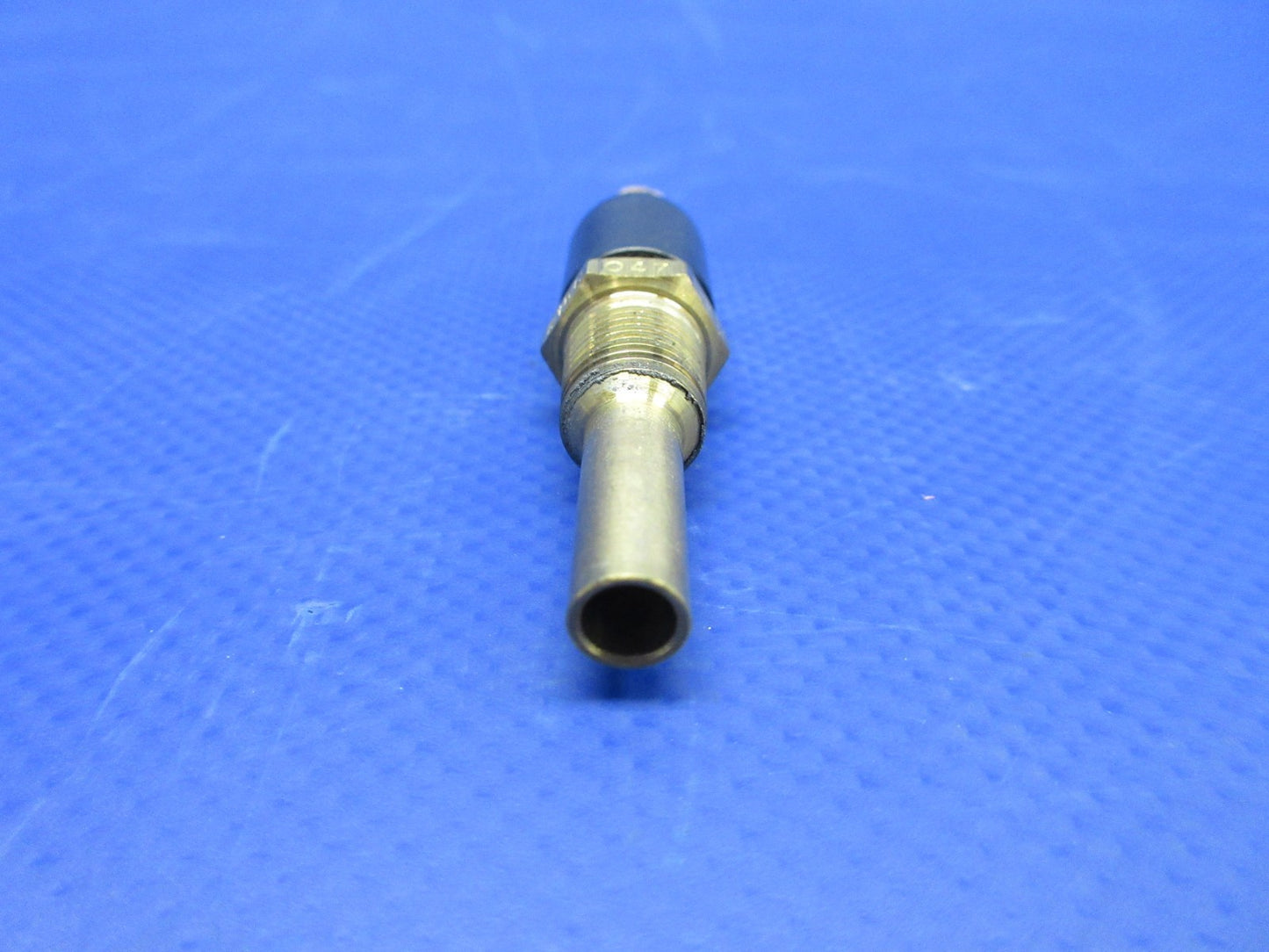 Continental Tuned Fuel Nozzle Cylinder #2 P/N 632147-2180 NOS (0426-700)9