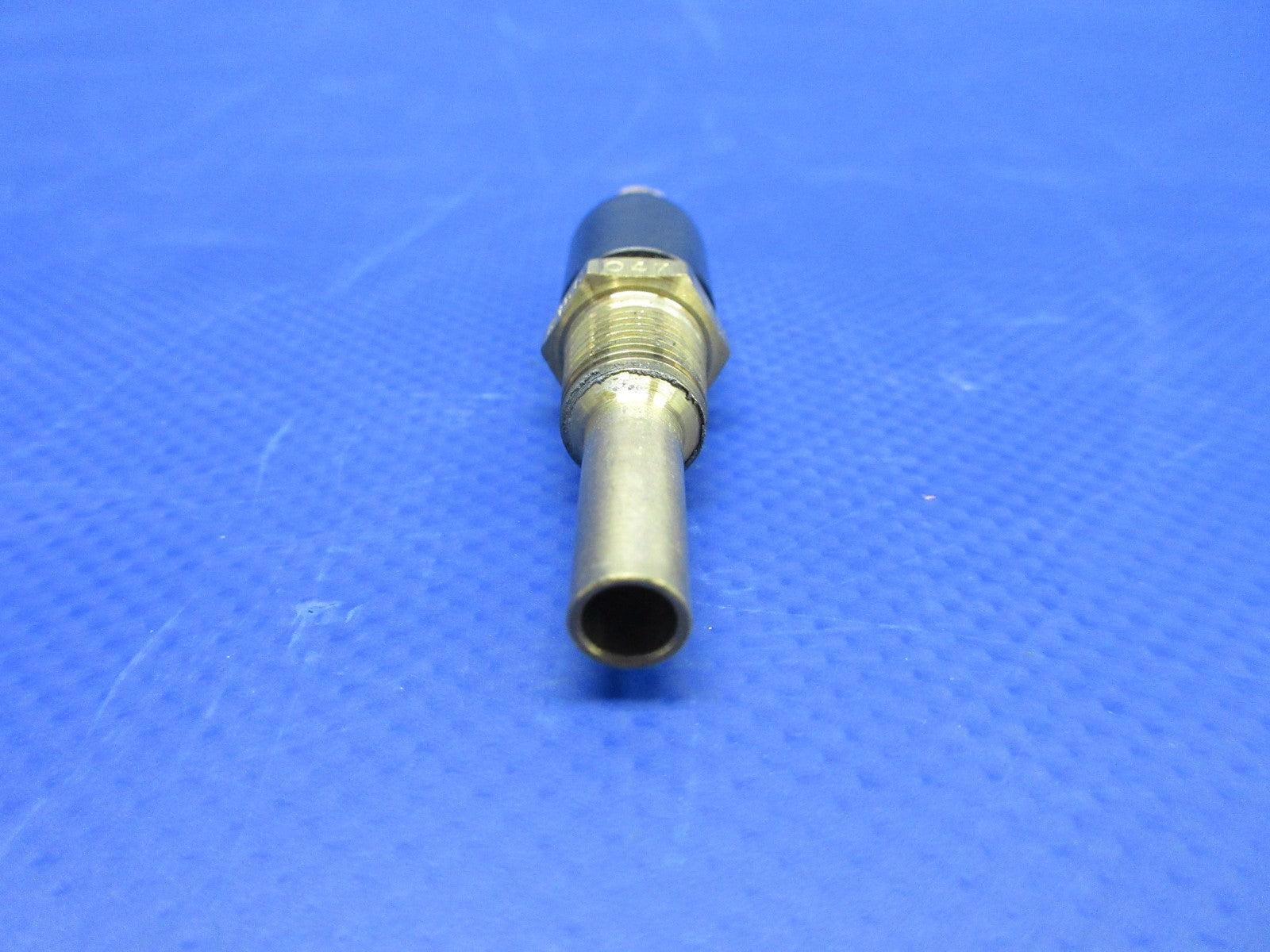 Continental Tuned Fuel Nozzle Cylinder #2 P/N 632147-2180 NOS (0426-700)9