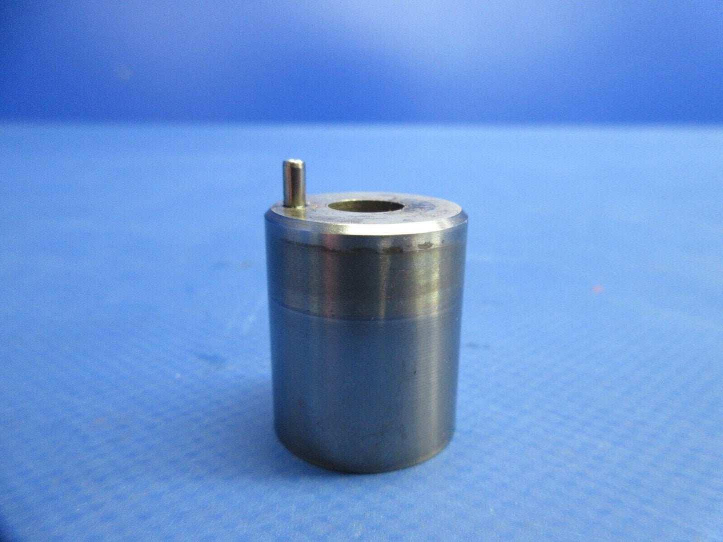 Continental TSIO-360-C Magneto Gear Support Shaft P/N 630529 LOT OF 2 (0824-826)