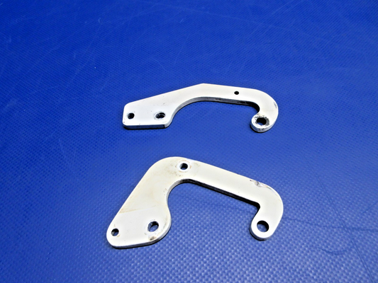 Beech Nose Gear Door Hinge FWD & AFT P/N 95-410031-17 SET OF 2 (0326-823)0