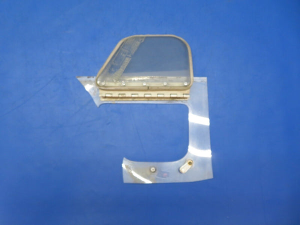 Piper PA-28 Storm Window P/N 65896-00 (0723-348)