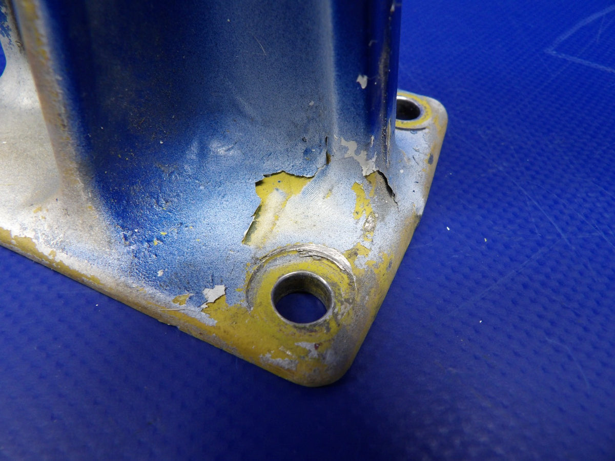 Piper PA-31T1 Cheyenne Elevator Center Hinge P/N 45253-03 (0626-1345)6