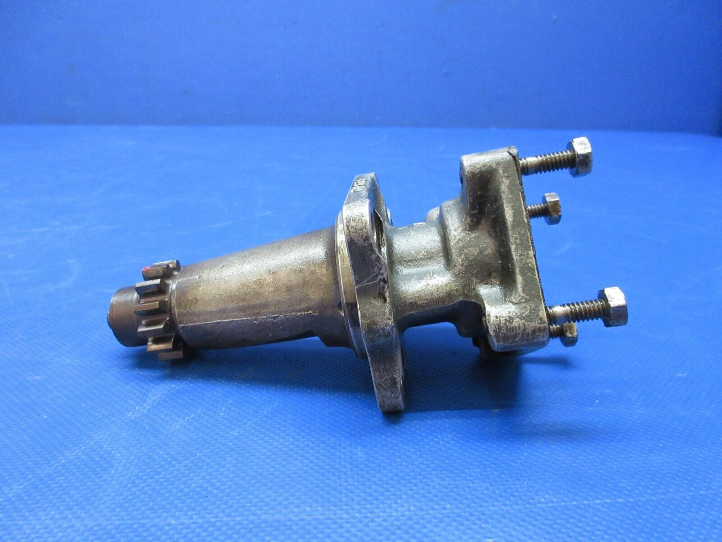 Lycoming IO-540 Hydraulic Pump Adapter w/ Gear P/N 71675 (0924-1219)