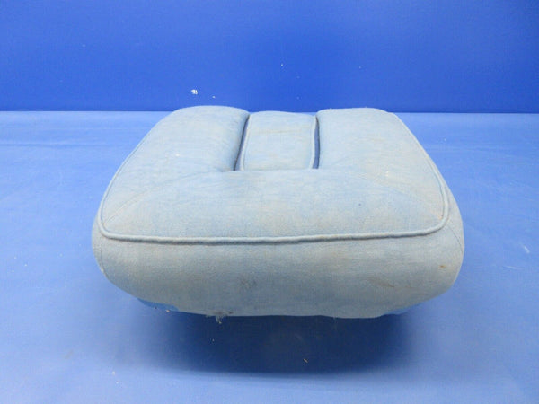 Cessna 210 Upholstered Seat Bottom Assy RH P/N 1214037-202 PARTS (0624-1443)