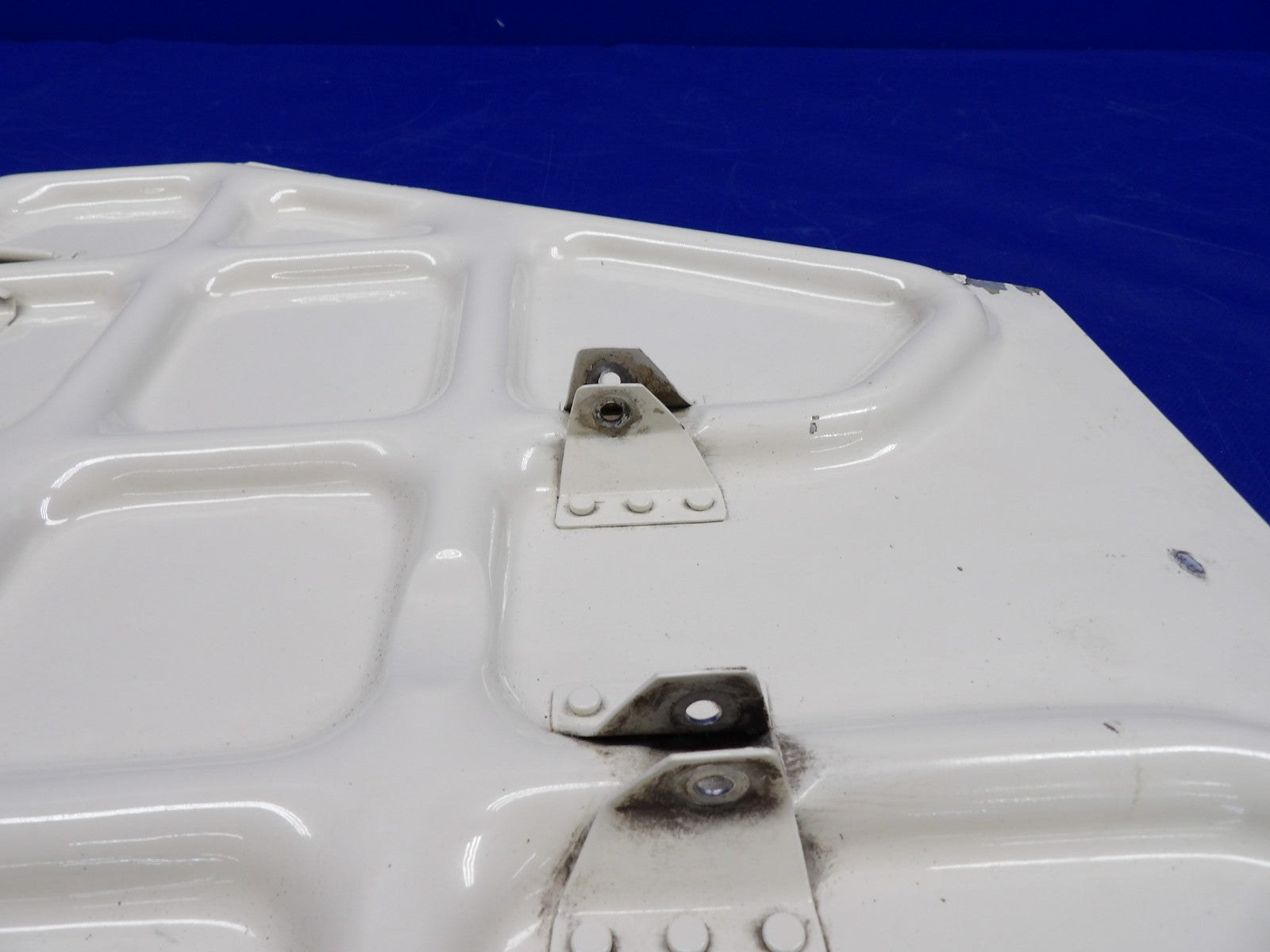 Beech D95A Travel Air Left Hand Main Gear OTBD Door P/N 35-815055-64 (0226-2031)9