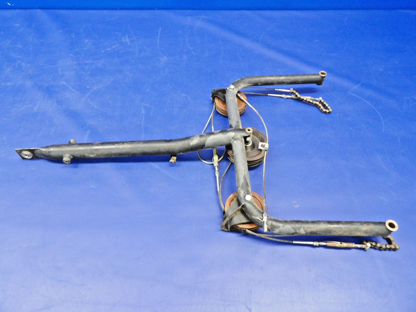 Cessna 172 / 172G Control Yoke "Y" P/N 0511782-16 (0326-2024)0