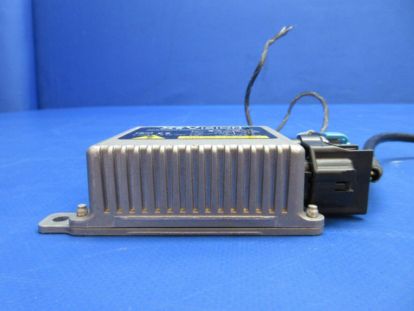 Diamond Xe Vision HID Xenon Lamp w/ Electronic Controller P/N XV1-28 (0623-159)
