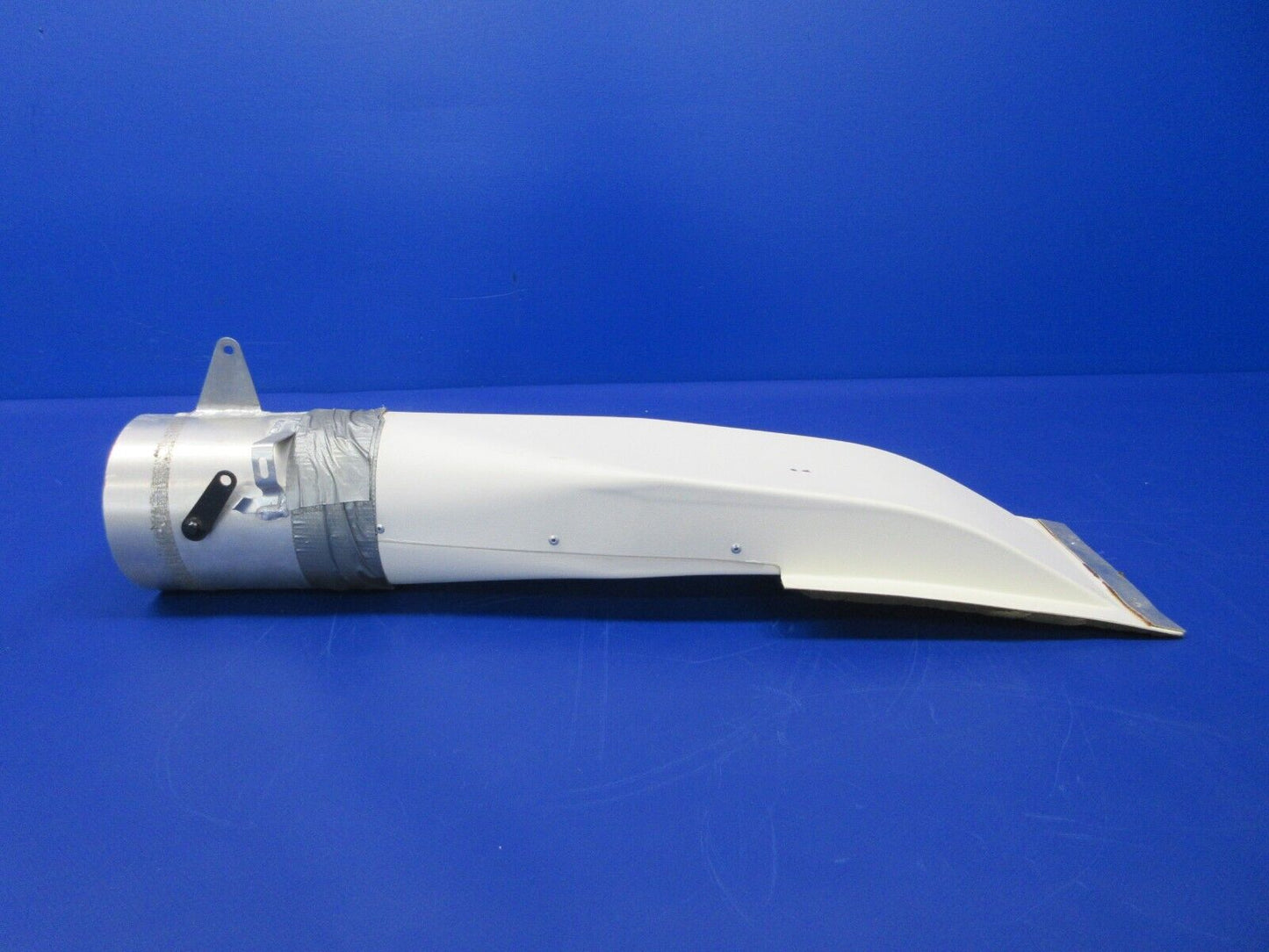 1996 Piper PA-28-181 Fresh Air Aft Duct & Flapper Valve P/N 69992-02 (1224-2033)