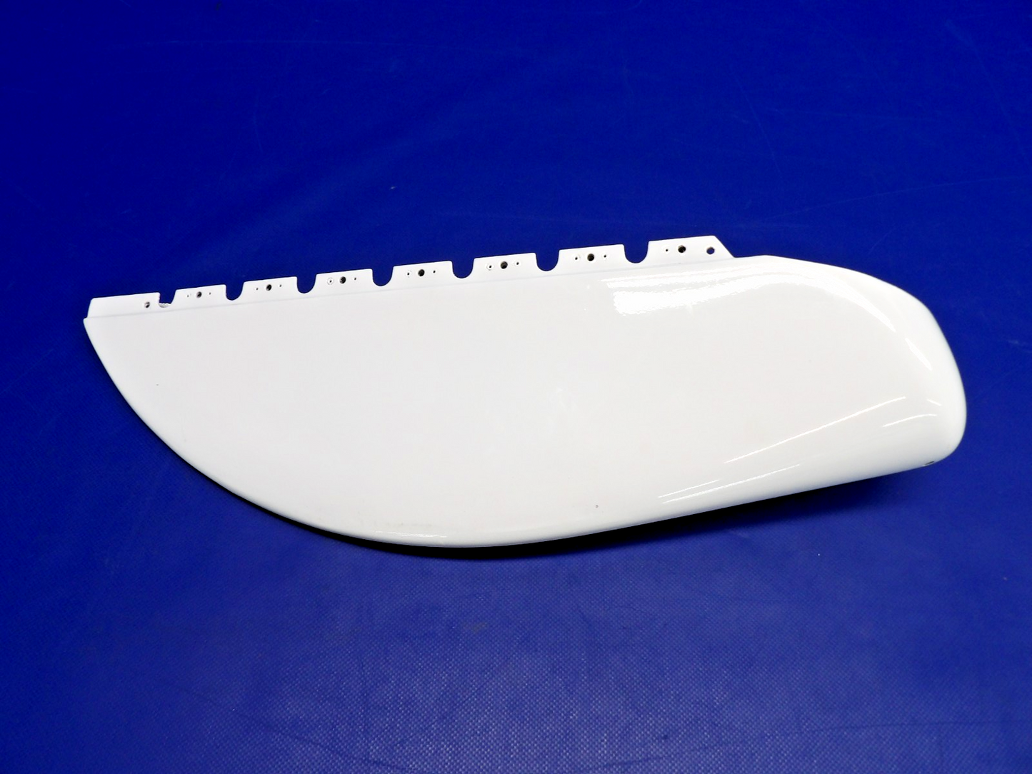 Cirrus SR20 / SR22 Rudder Bottom Fairing P/N 20917-003 (0426-1317)3
