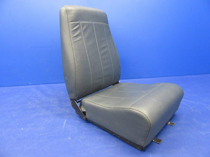 Beech 76 Duchess LH Rear Seat P/N 169-534045-113 (0326-53)2