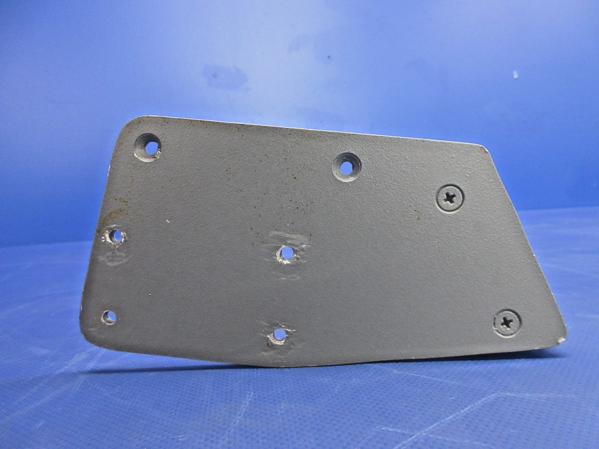 Air Tractor AT-301 Flight Controls Switch Bracket (0926-878)12