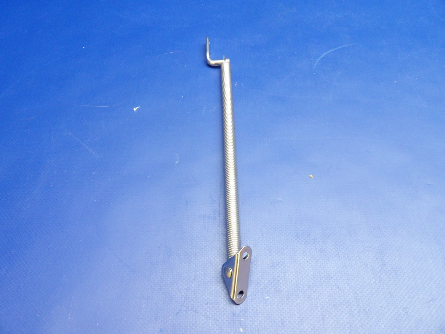 Beech Baron "Spring Thing" Nose Baggage Door Holder (0426-1335)1