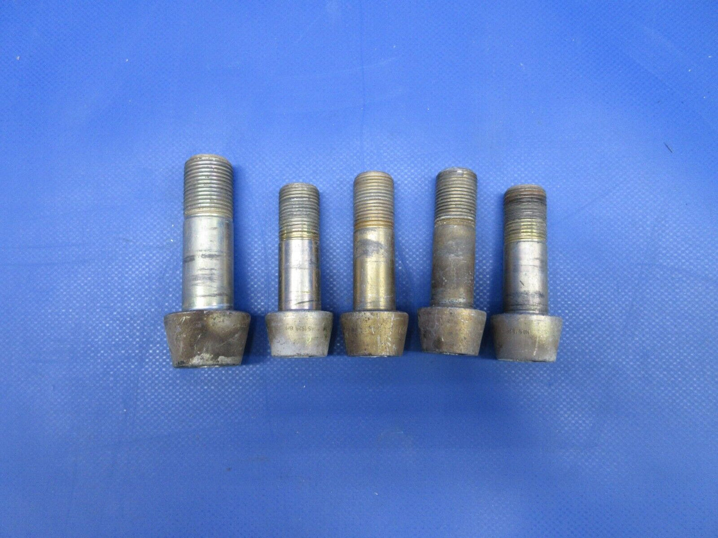 Beech 95 / D95A Travel Air Wing Bolt Set P/N NAS15237/M/ (0524-1082)