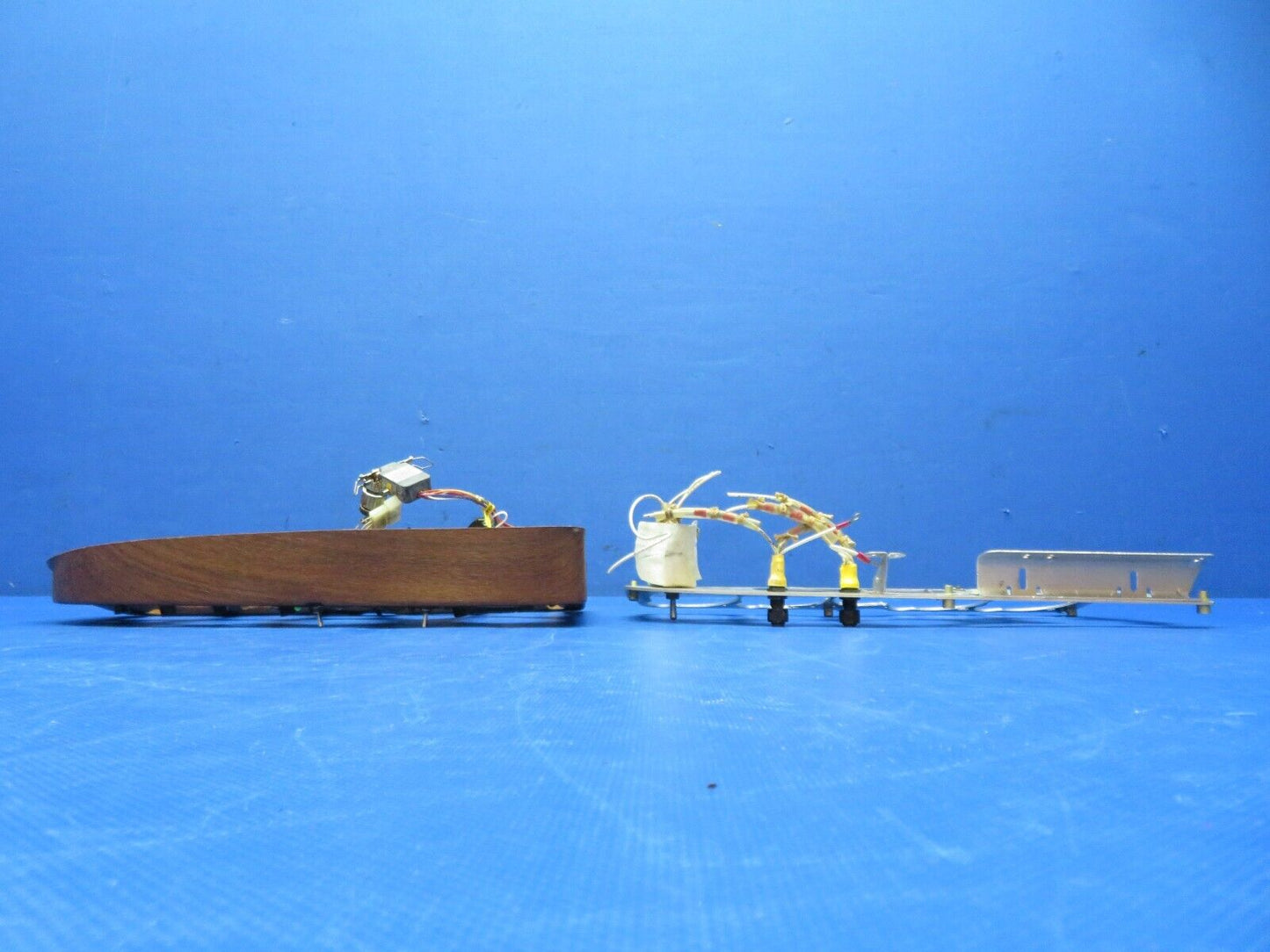 Mooney M20 / M20E Flight Panel w/ Cover Assy P/N 820001-3 (0424-169)