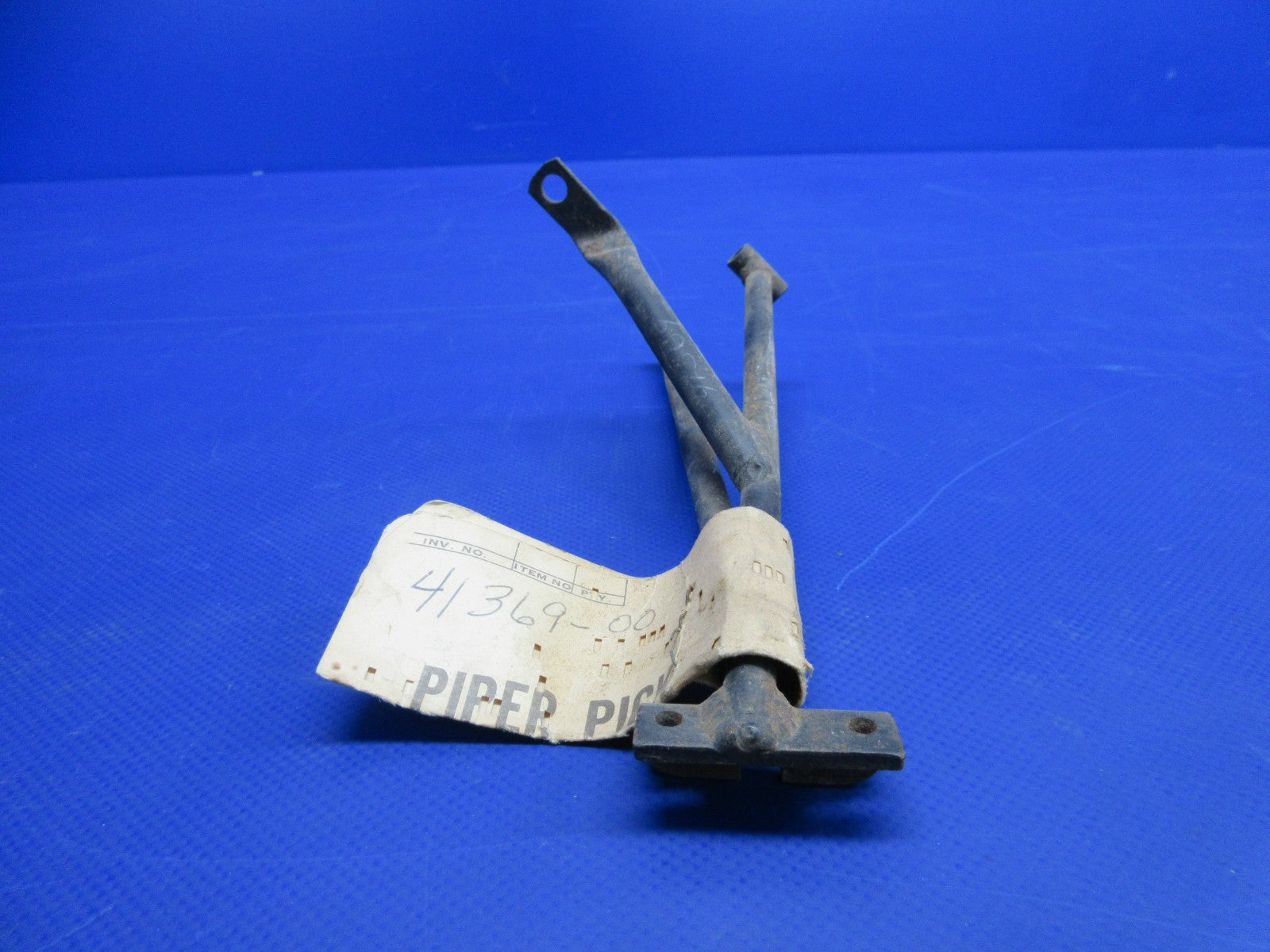 Piper PA-31 Throttle Control Support Bracket P/N 41369-00 NOS (0426-765)5