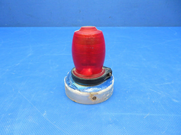 Beech Whelen Flashing Anti-Collision Light 14v 01-0770509-02 TESTED (0824-136)