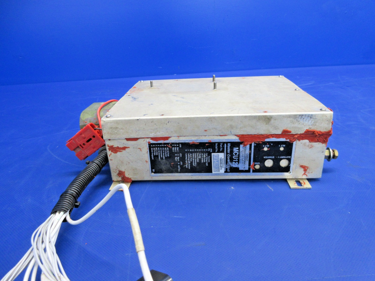 Cirrus SR22 Master Control Unit w/ Power Plug MCU120 P/N 16600-011 (0926-840)1