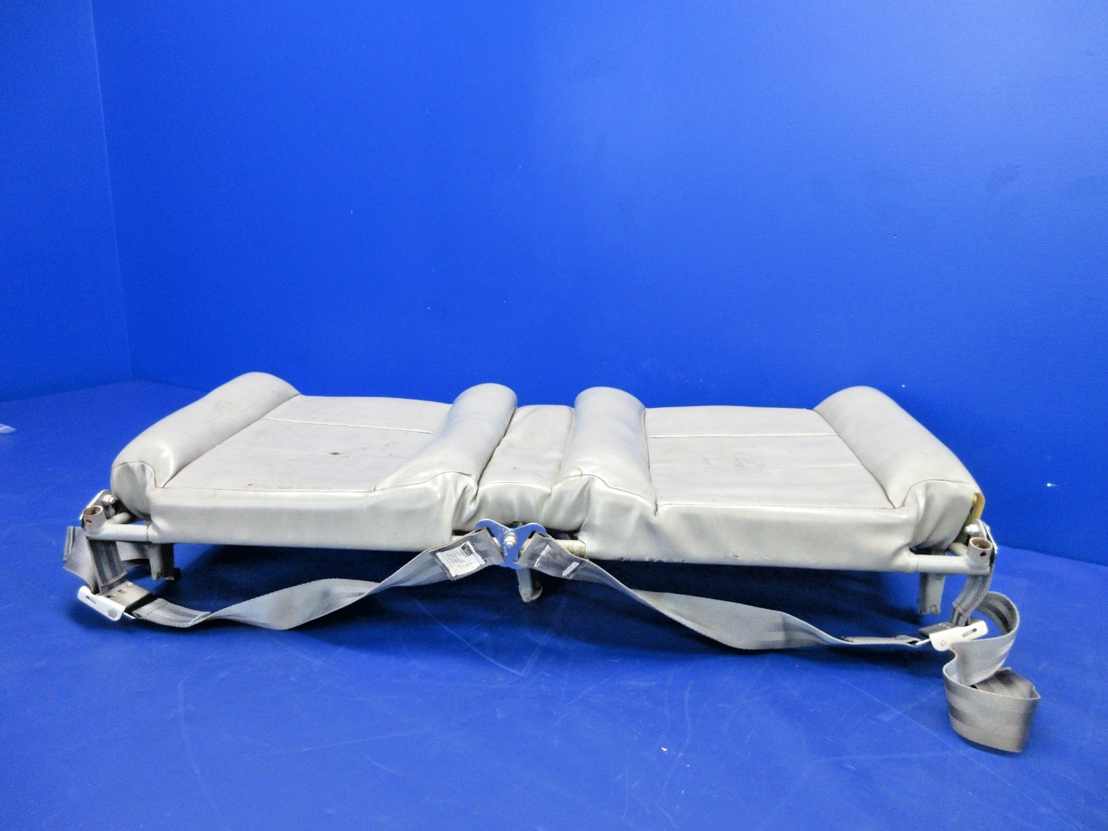 Beech F35 Bonanza Rear Seat Bench & Back P/N 35-534155 (0726-799)7