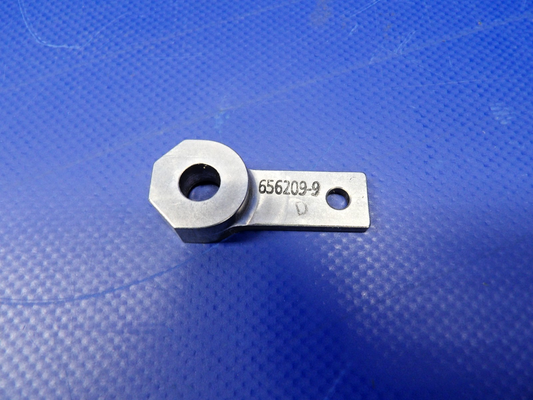 Continental IO-360 Fuel Pump Throttle & Mixture Lever 656209-9 (0426-1385)0