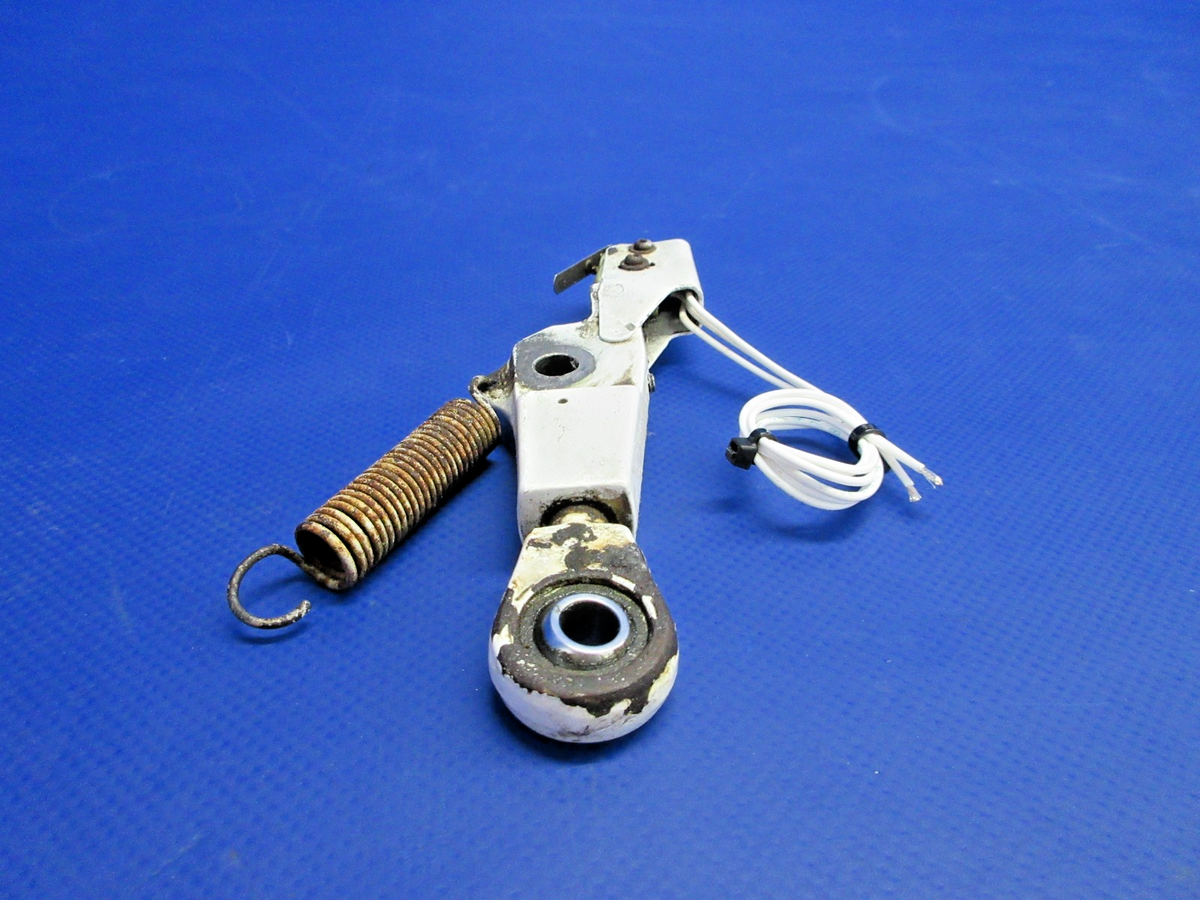 Cessna 310 /310N RH Main Gear Retract Bellcrank Link 0841100-4 TESTED (0926-748)5