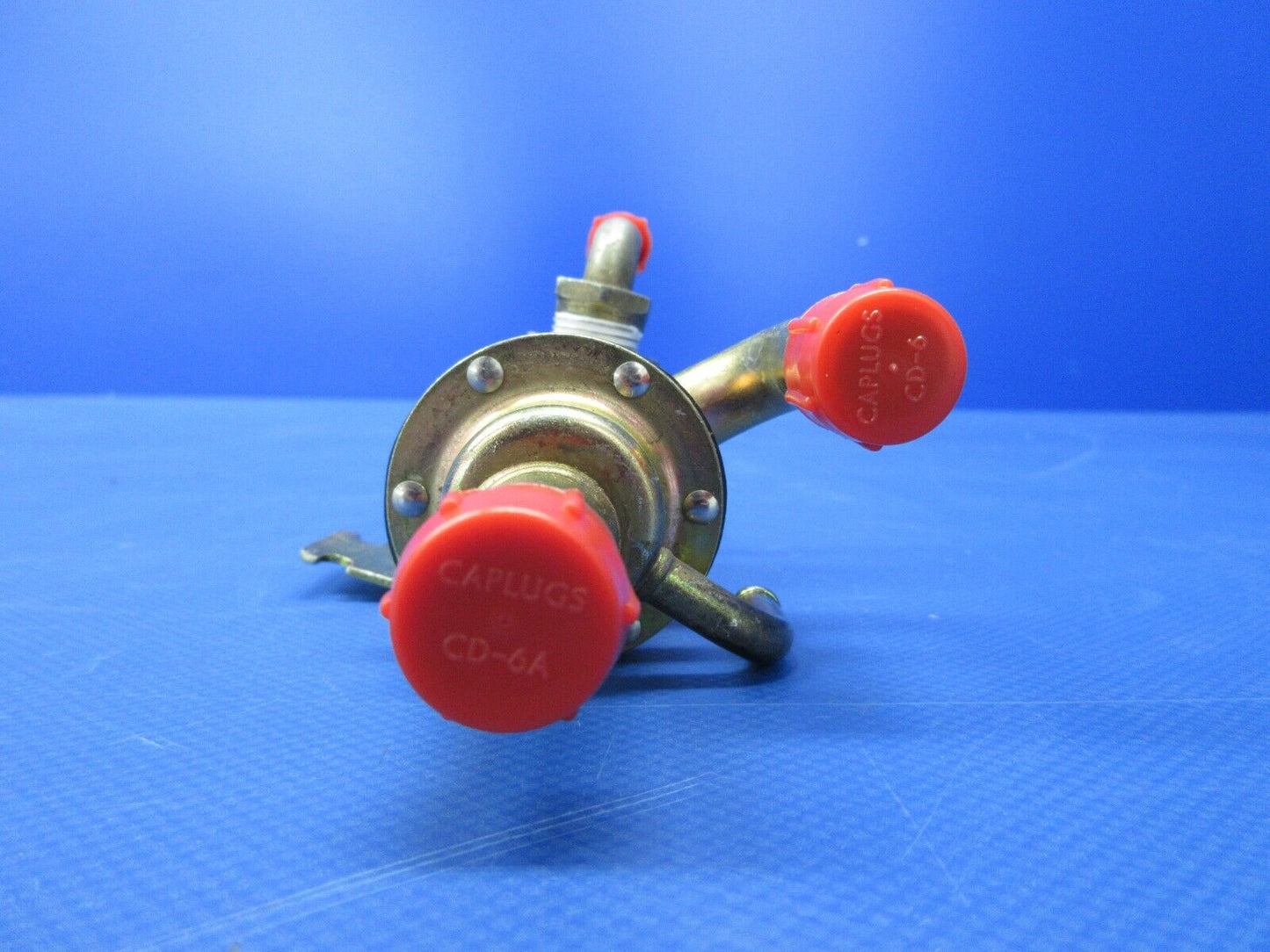 Piper PA-34-200T Seneca Airborne 1H24-11 Pressure Manifold 492-247 (0524-1222)