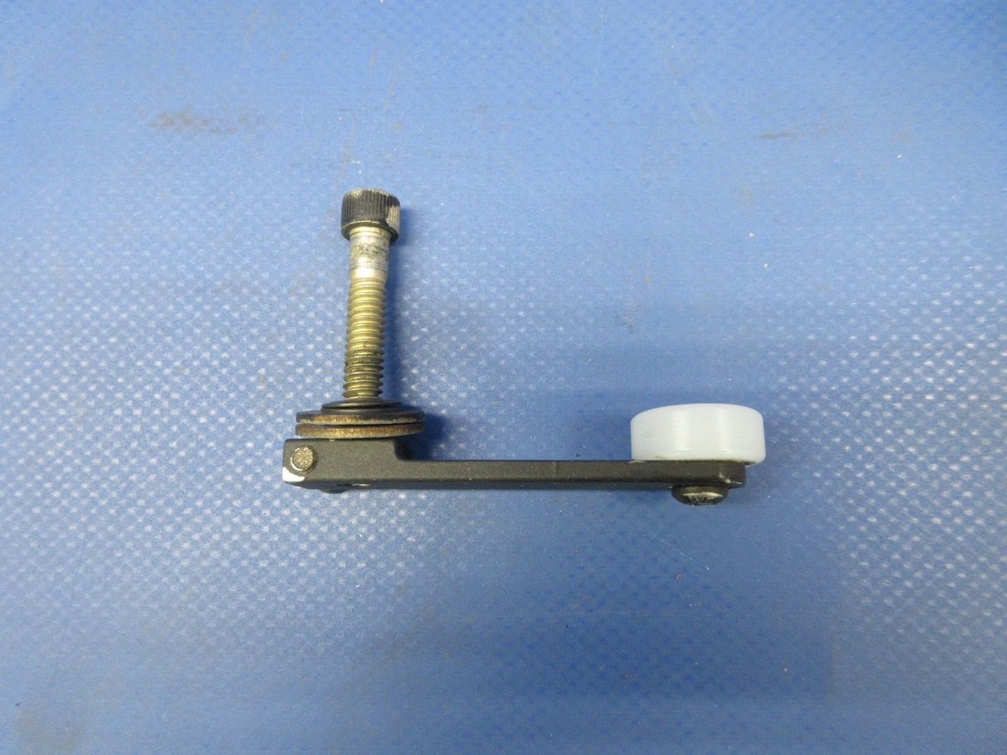 Robinson R44 Raven II Collective Stick Lever & Knob P/N A332-2 (0724-1397)