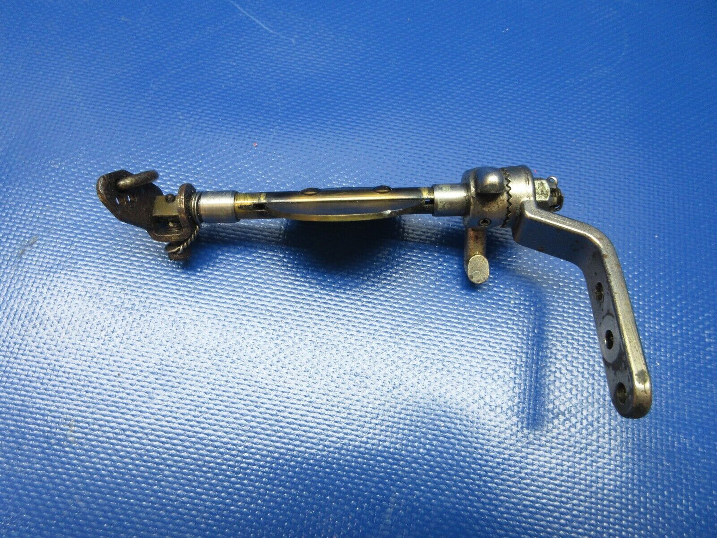 Cessna Marvel Schebler Throttle Valve, Shaft & Cover P/N 12-B72 (1124-1449)