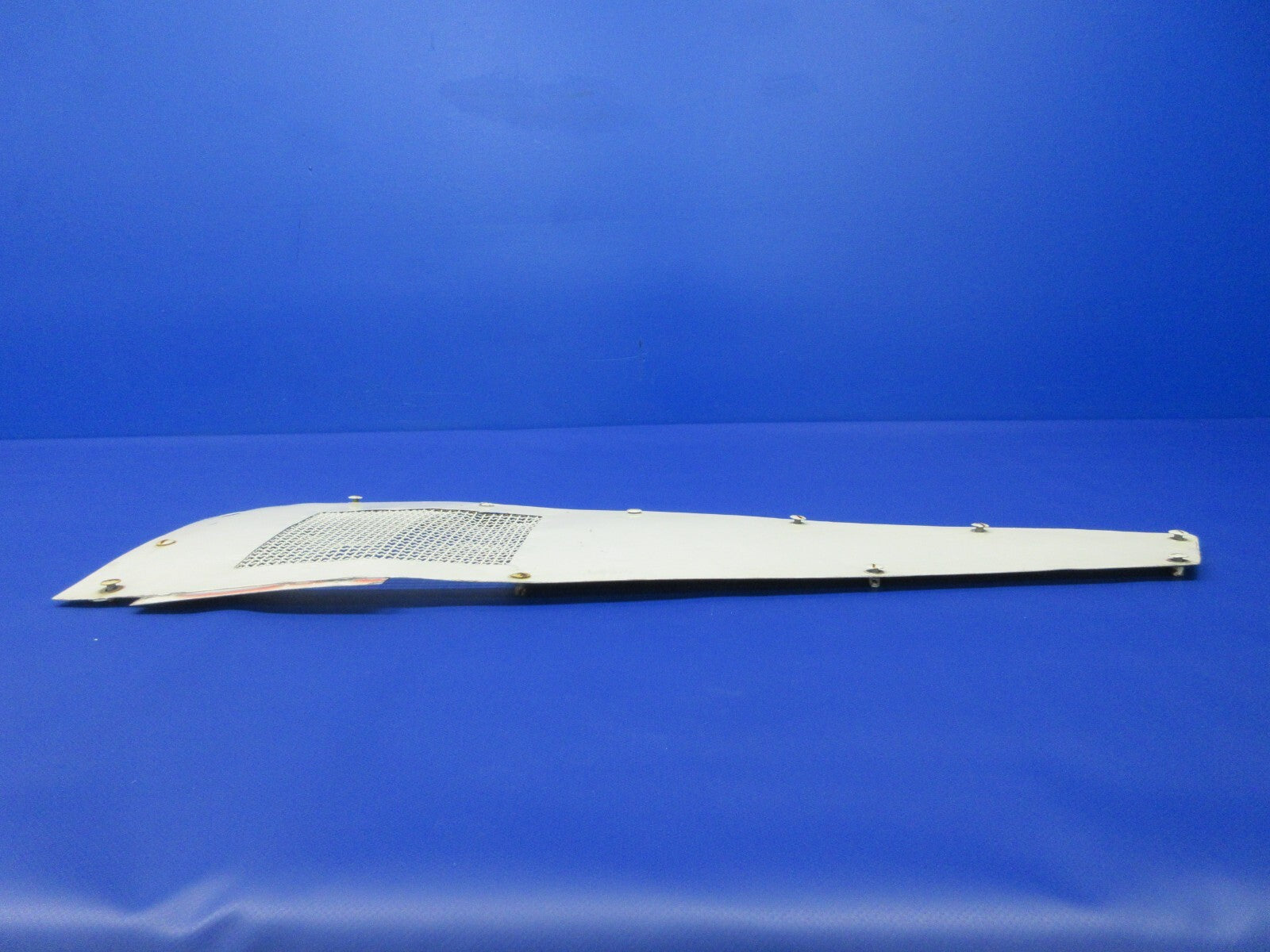 Bell 47J-2 Helicopter Upper Engine Cowl LH Panel P/N 47-340-205-7 (1124-1409)2