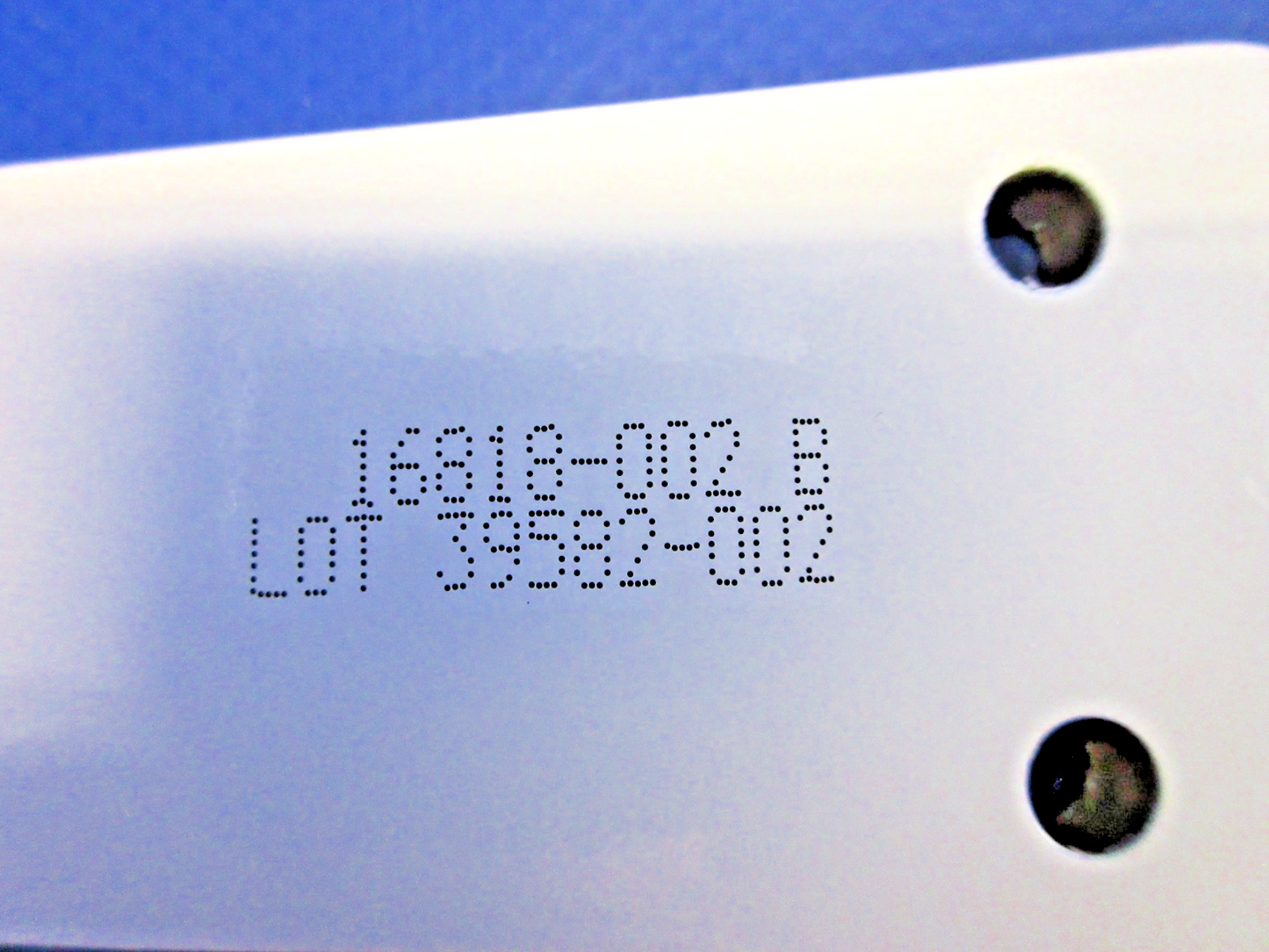 47031652