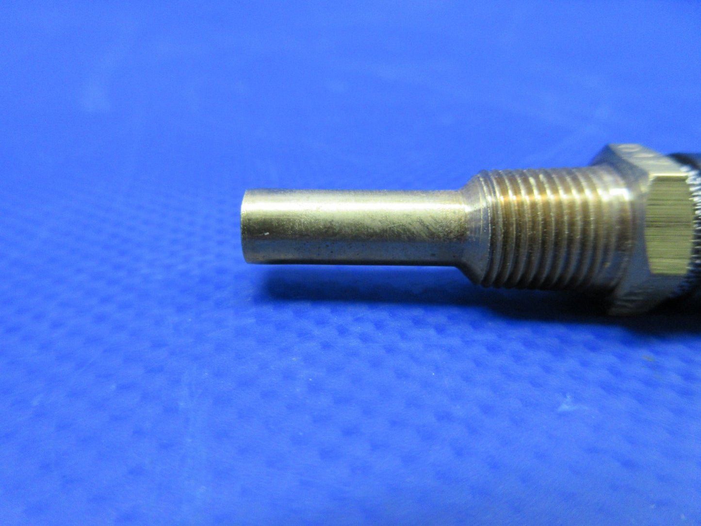 Continental Tuned Fuel Nozzle Cylinder #6 P/N 632147-6175 NOS (0426-705)4