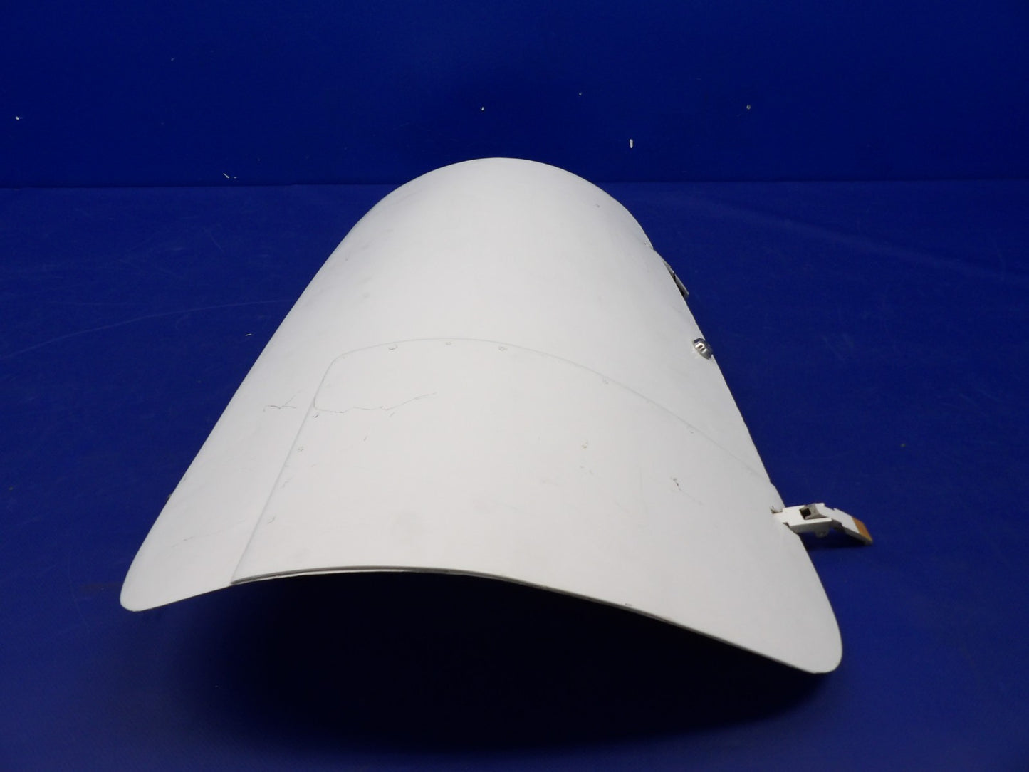 Cessna 421 RH Nose Baggage Door P/N 5013107-60 / NO KEY (0626-1484)7