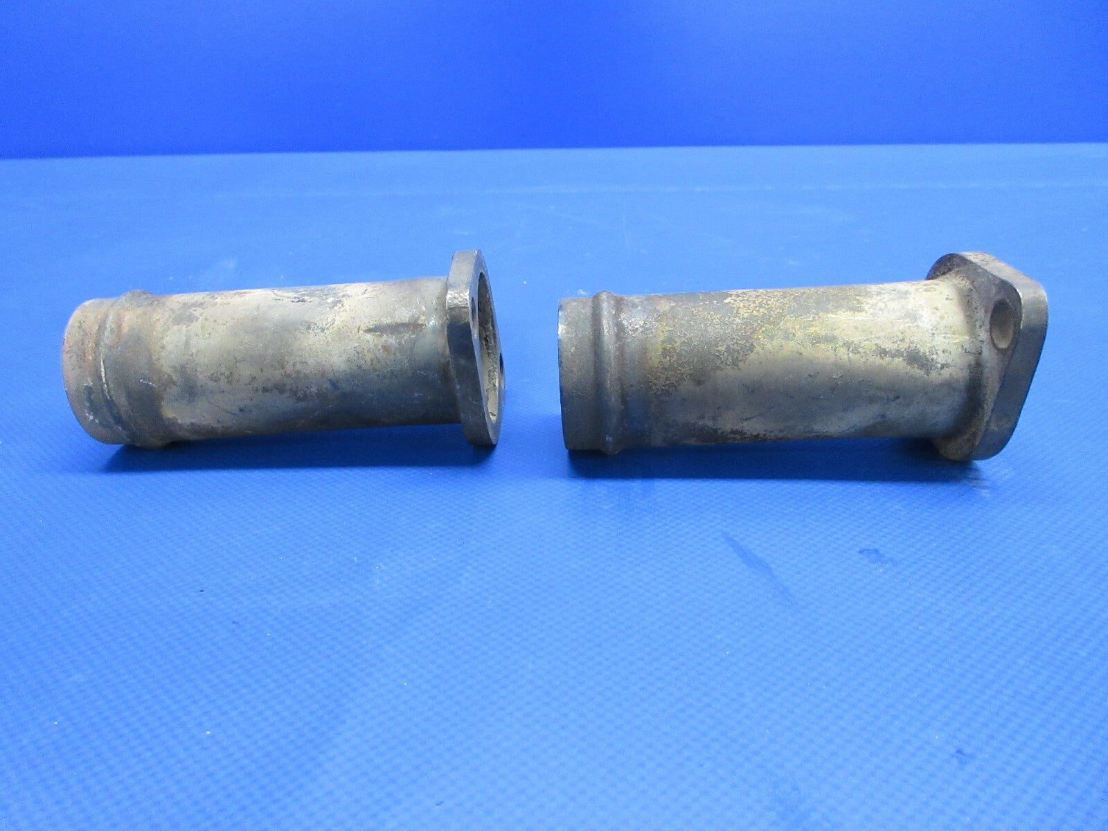 Cessna 172 Exhaust Riser w/ Clamps P/N 0450338-14 LOT OF 2 (0124-1430)9