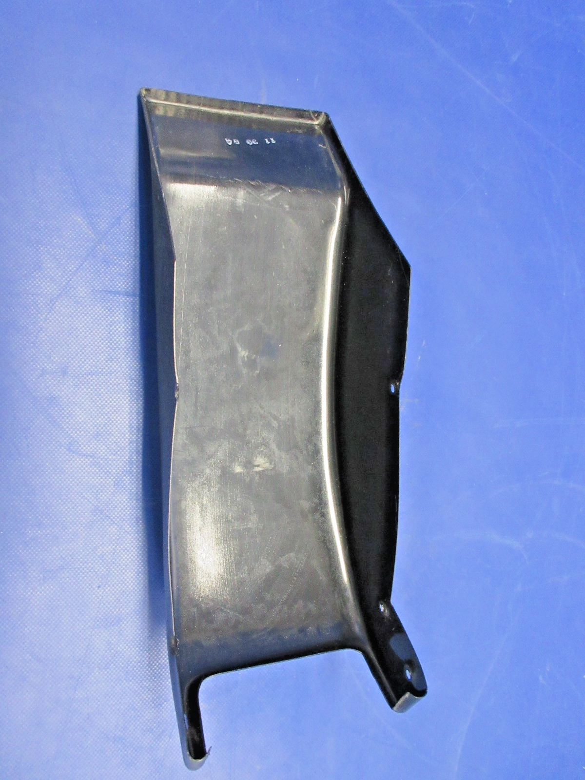 Cirrus SR22 AFT Console Rear Cover P/N 12258-004 (0926-837)10