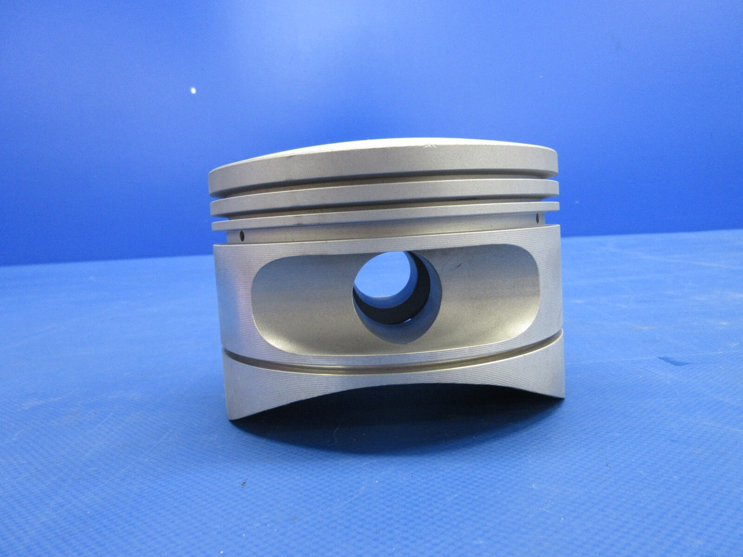 Continental Aircraft Engine Piston P/N 631475 (0624-813)2