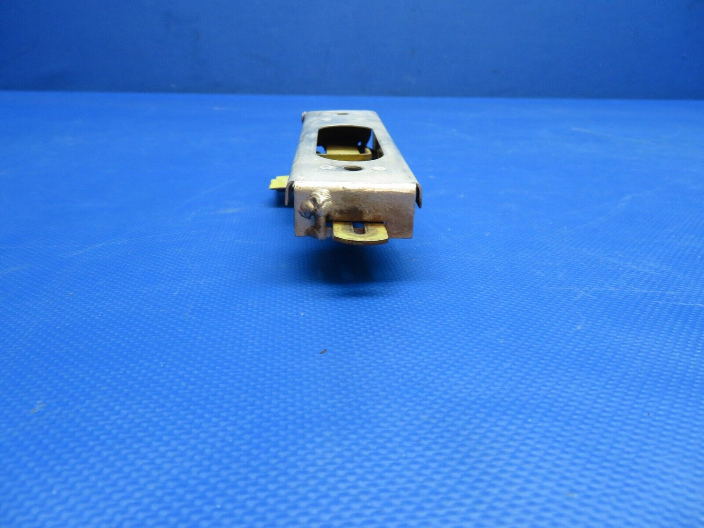 Piper Cherokee PA-28 Cabin Door Latch Assy P/N 68188-00 (0724-1848)