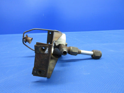 Piper PA-28-181 Archer Fuel Gascolator Assy With Bracket 62301-03 (0524-1044)