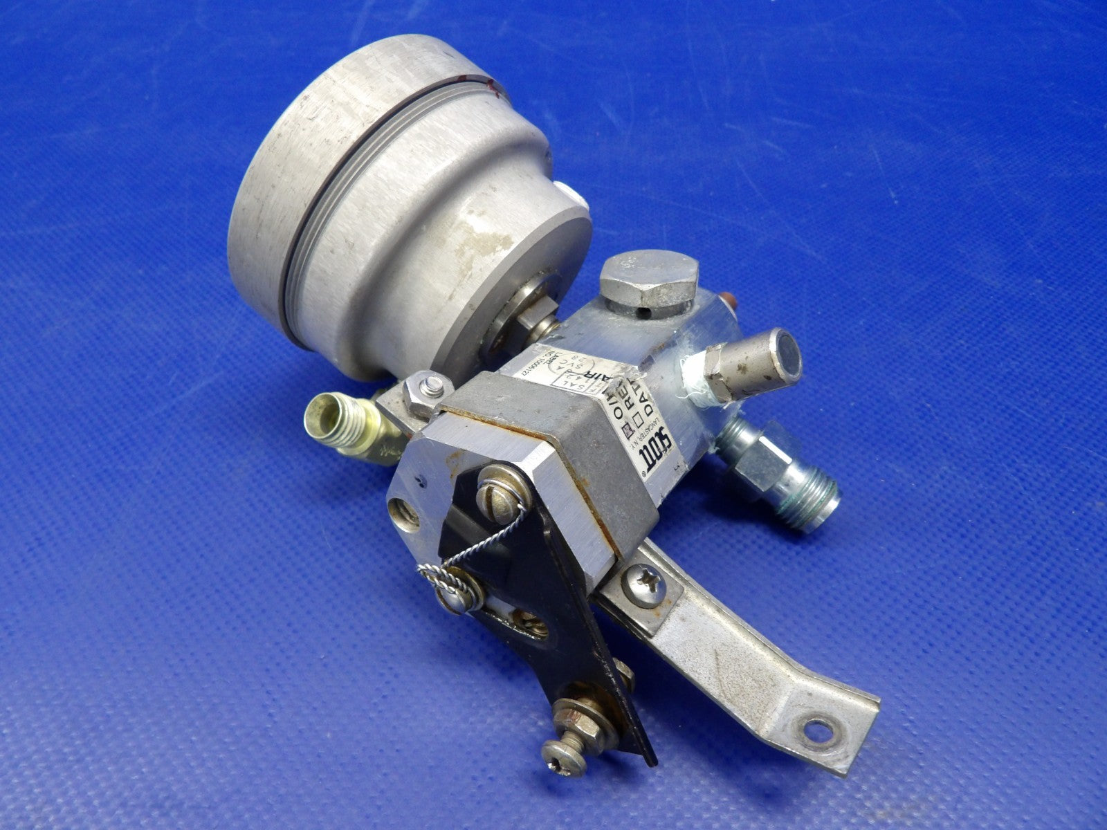 Mooney M20K Scott Oxygen Bottle P/N 803216-03 CORE (0726-1235)9
